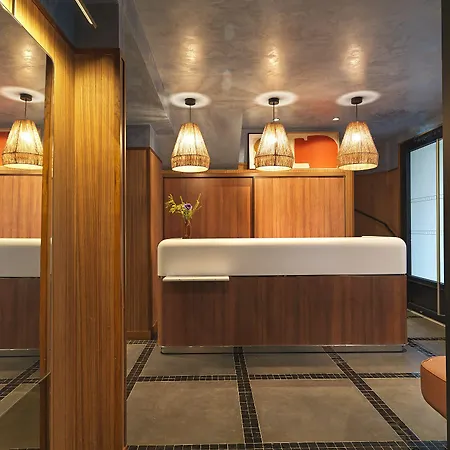 Le Katorze Hotel Parigi