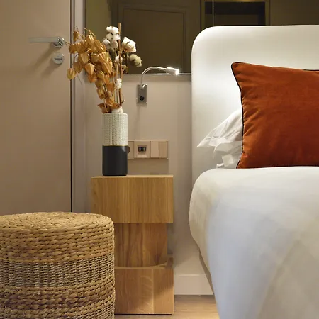 ホテル Le Katorze パリ