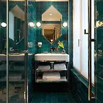 Hotel Le Katorze